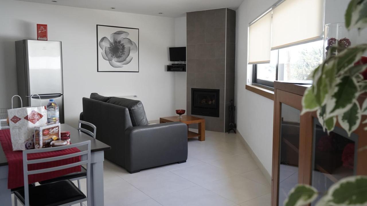 Casas Do Aidro Guest House Freches Exterior photo